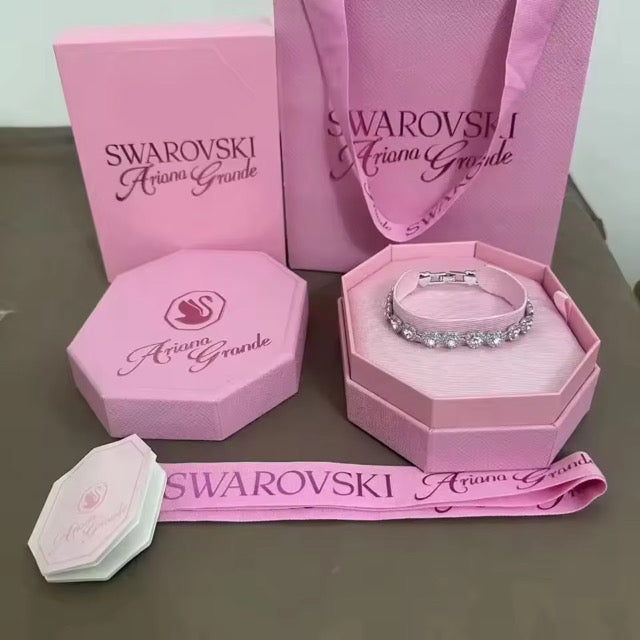 SWAROVSKI x AG Heart Cuban Neckless